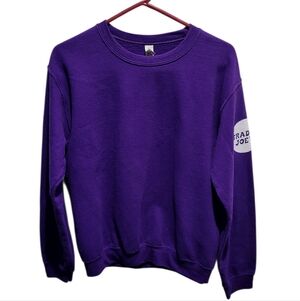 Trader Joe’s Purple Logo Crewneck Sweatshirt Pullover Size Small